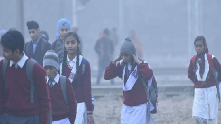 पश्चिमी उत्तर प्रदेश के कुछ हिस्सों में न्यूनतम तापमान में काफी गिरावट दर्ज की गई है।